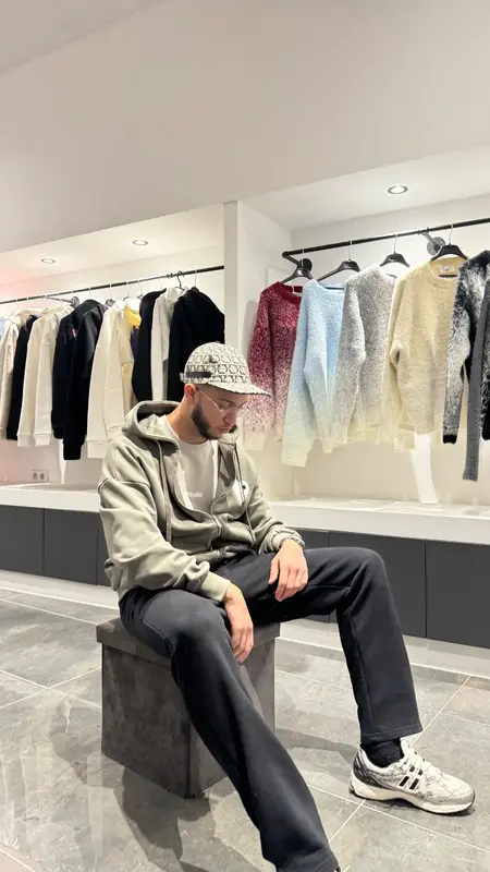 ADJ - Gilet Vert KAKI - Cœur Blanc Brodé
