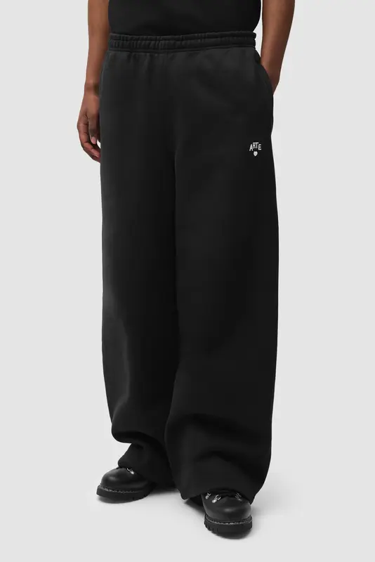 Arte Antwerp COR SWEATPANTS Black