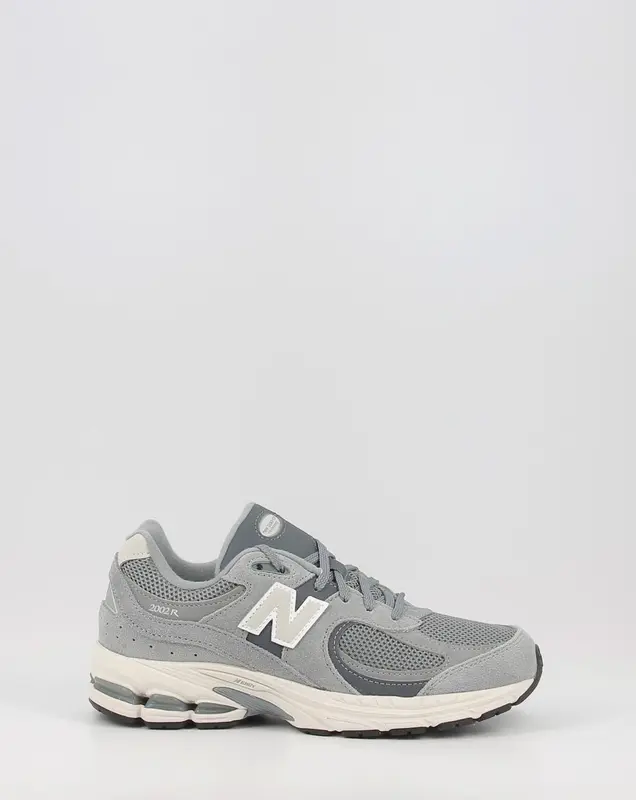 Baskets NEW BALANCE GC2002ST gris