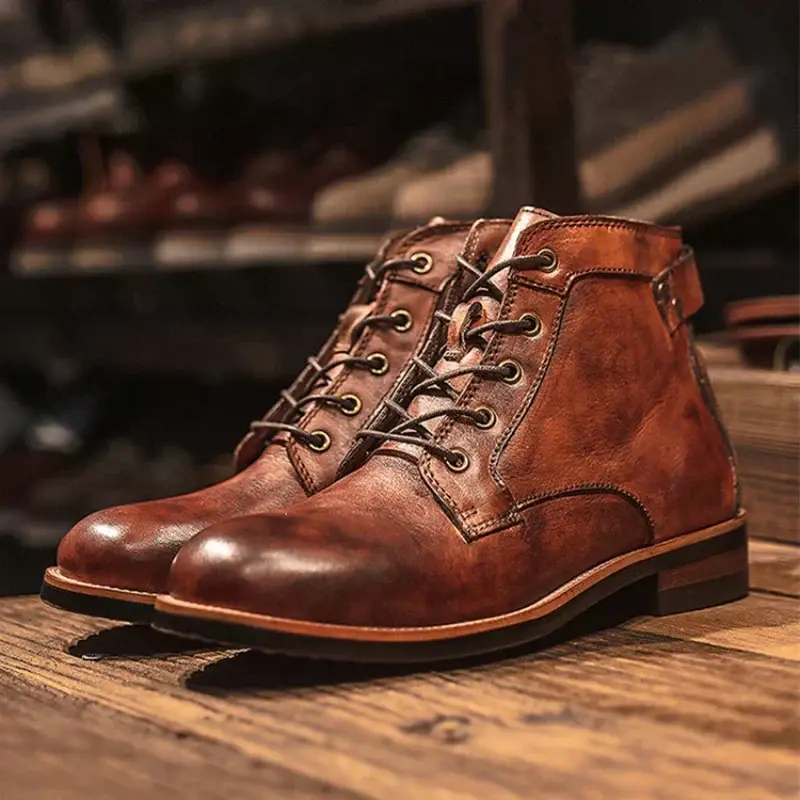 Bottes montantes Vector-12, robustesse urbaine et style soigné