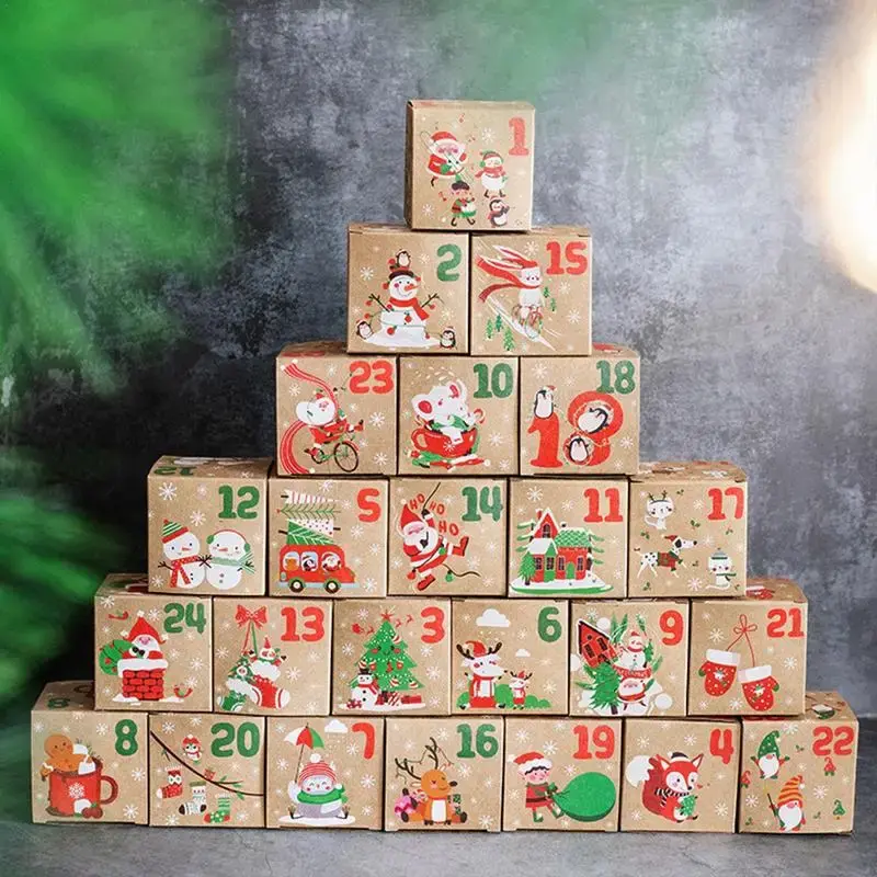 Calendrier de compte à rebours de Noël avec décorations DIY