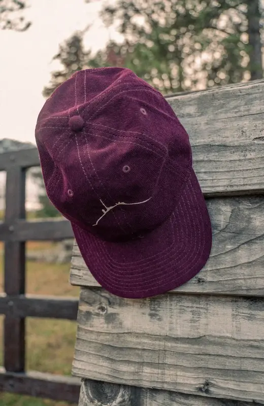 Casquette velours côtelé Pic du bordeaux