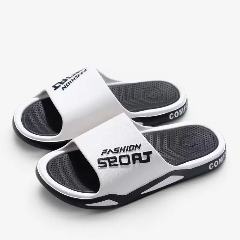 Chaussons à bout rond pour homme avec design à enfiler