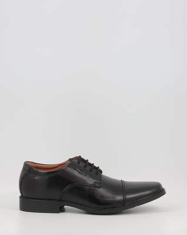 Chaussures CLARKS TILDEN CAP noir