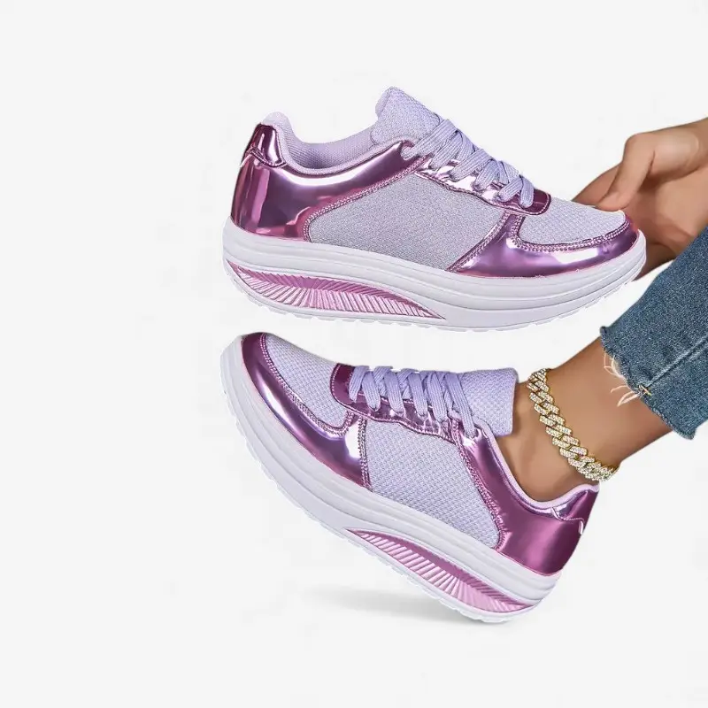 Chaussures femme bout rond lacets semelle épaisse