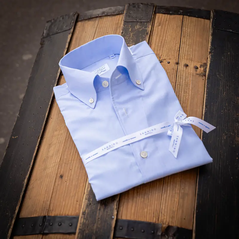 Chemise 100% coton col one piece button down bleu clair