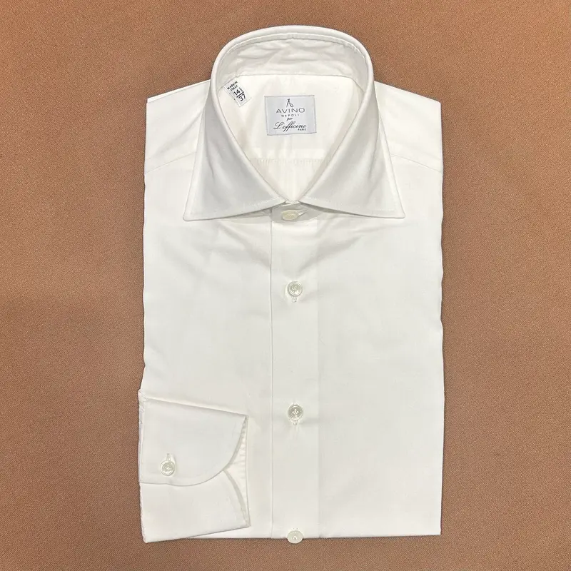 Chemise twill blanc cassé pour le marié (poignet simple)