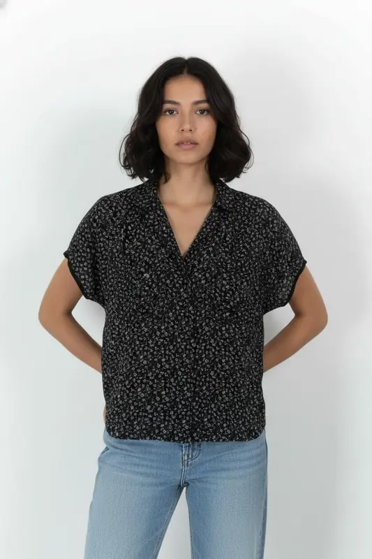 Chemisette Noire et Blanche - Taille L/40