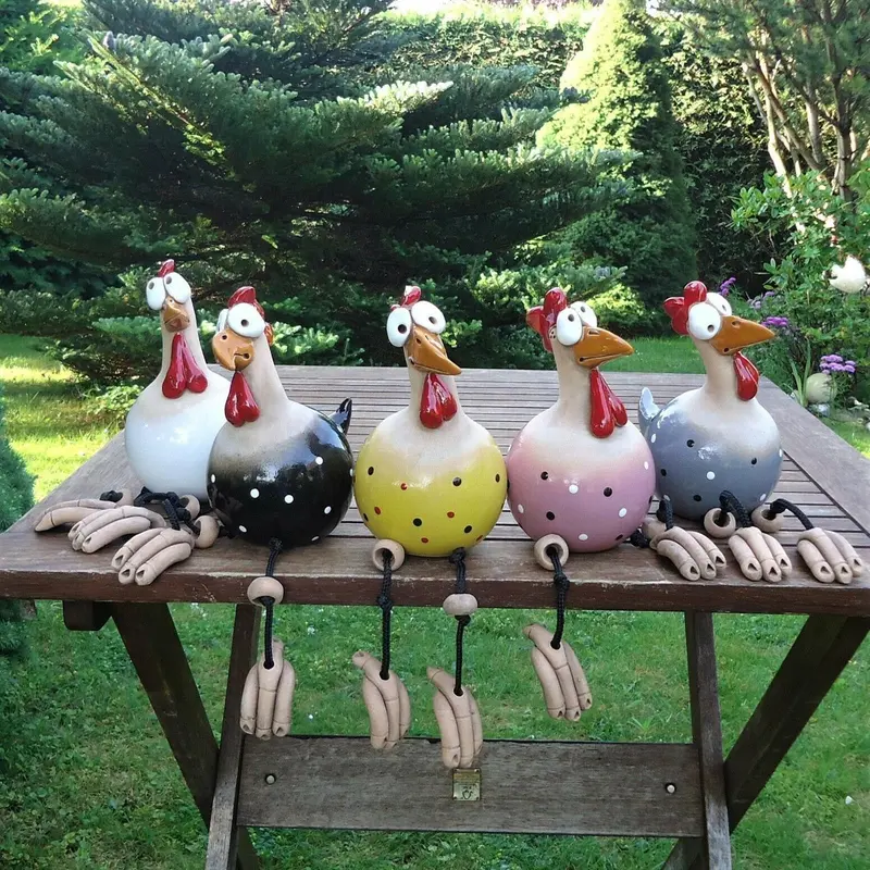 ChickCharm - Poule de jardin animée ChickCharm