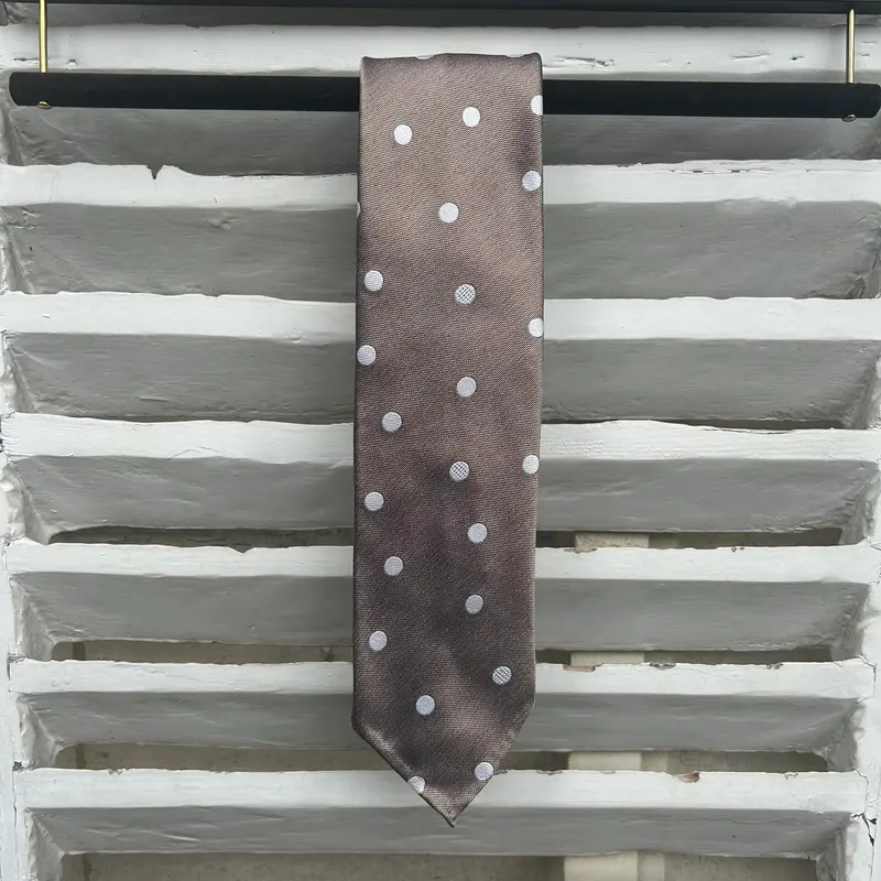 Cravate beige motifs pois blanc 118