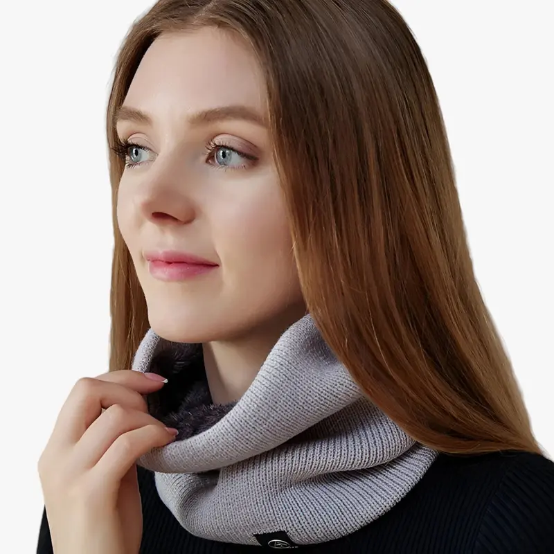 Écharpe en peluche femme
