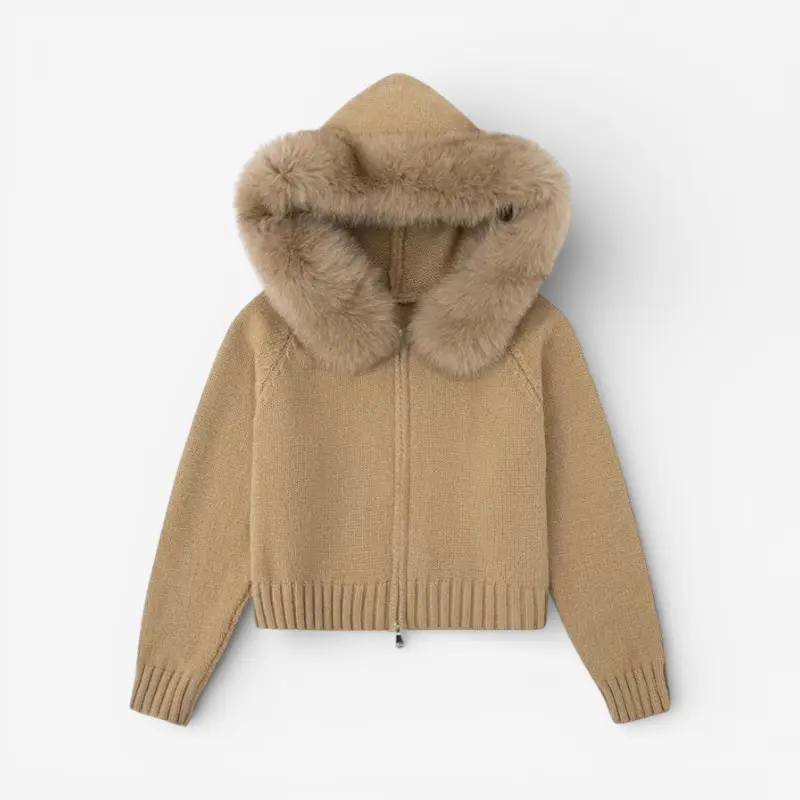 Elina – Veste à capuche zippée à manches longues