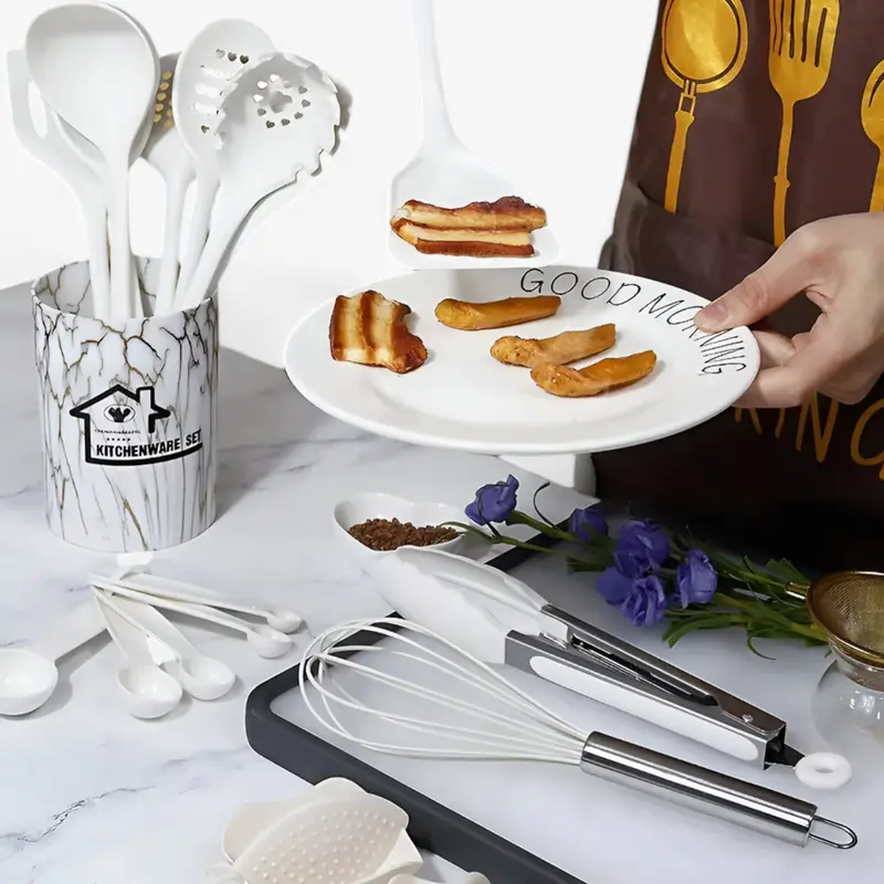 Ensemble d'ustensiles de cuisine haut de gamme