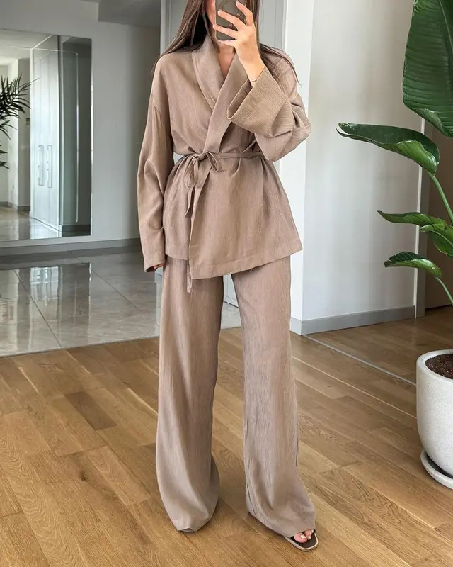 Ensemble femme 2 pièces cache-cœur manches longues et pantalon large