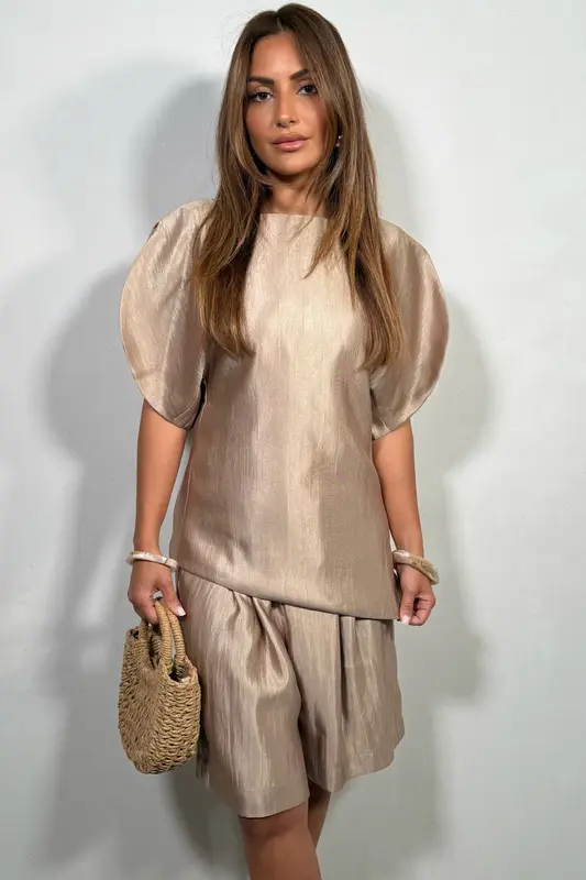 Ensemble Tunique Asymétrique Manches Bouffantes & Short – Élégance Femme