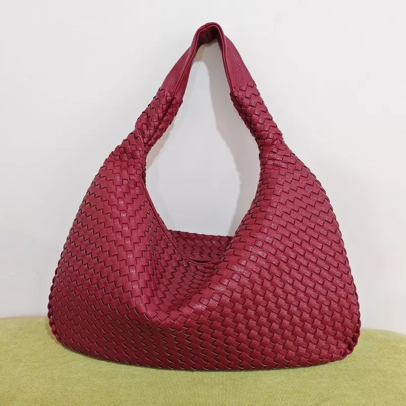 Fiona - Sac à bandoulière tissé Fiona Design unique et élégant, intérieur spacieux