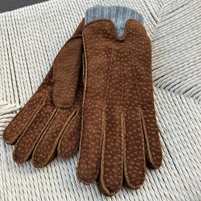 Gants marron cuir de carpincho doublés cachemire gris clair