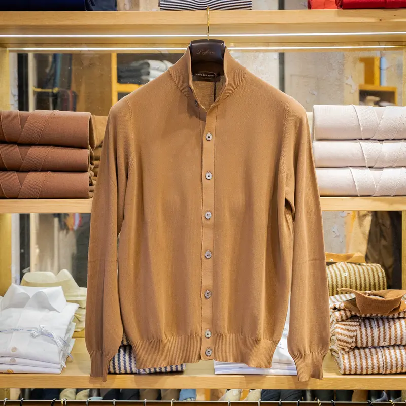 Gilet camel en crêpe de coton