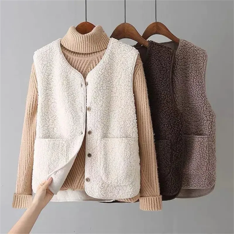 Gilet en laine intemporel à coupe ajustée