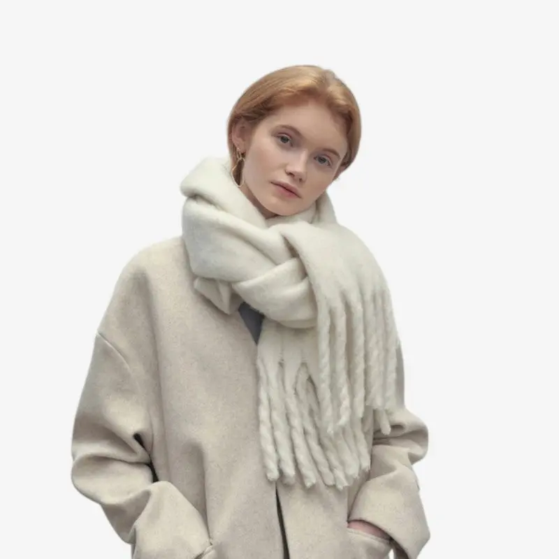 Grande écharpe femme à pompons