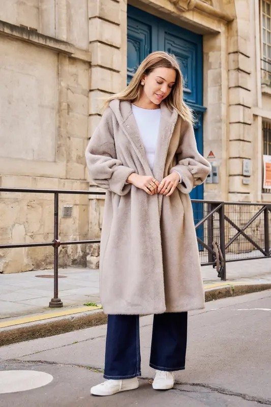 ISABELLA - Manteau à capuche en fausse fourrure