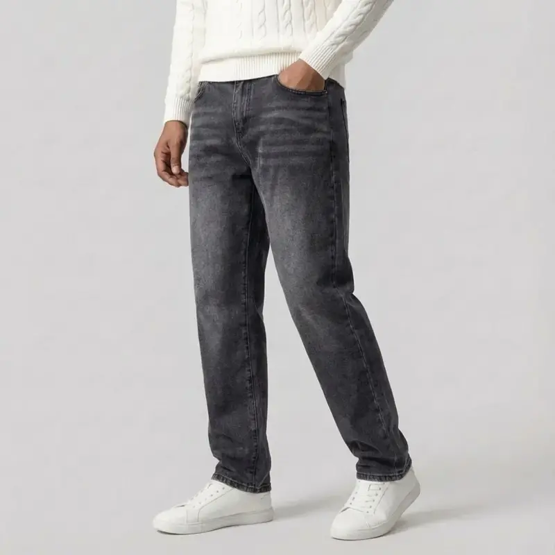 Jean droit homme coupe regular, cinq poches classique