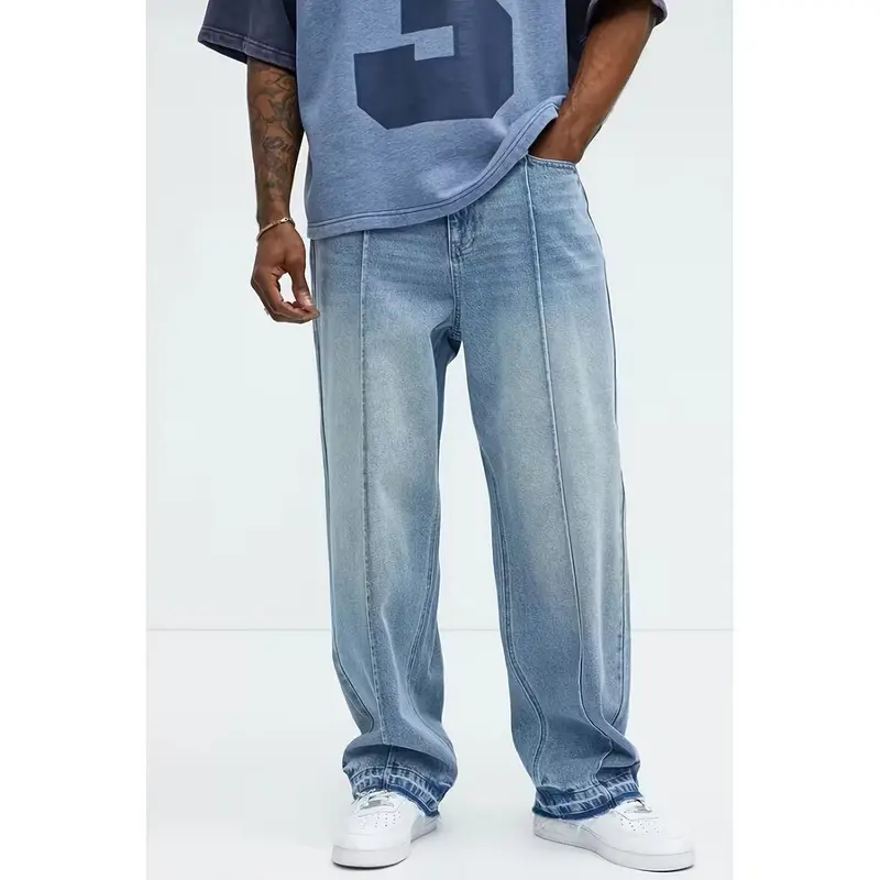 Jean homme loose à jambe droite et taille haute, denim souple