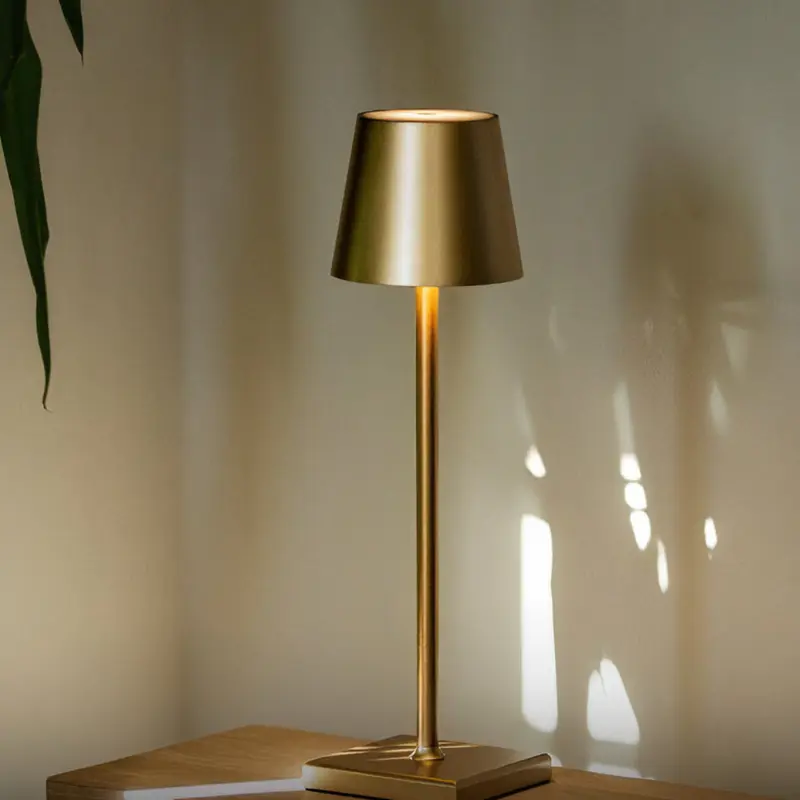 Lampe de table à intensité variable pour un éclairage chaleureux et élégant