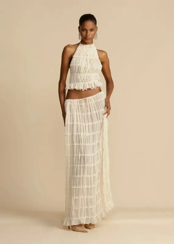 Lila - Robe longue dos nu froncée à lacets col montant