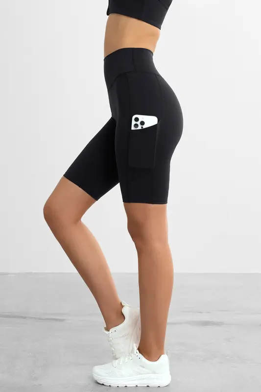 Long Signature Pocket Shorts