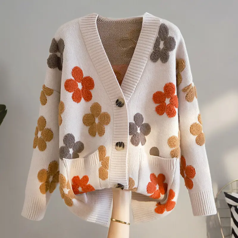 Luisa – Gilet fleuri à col en V, manches longues et fermeture boutonnée sur le devant