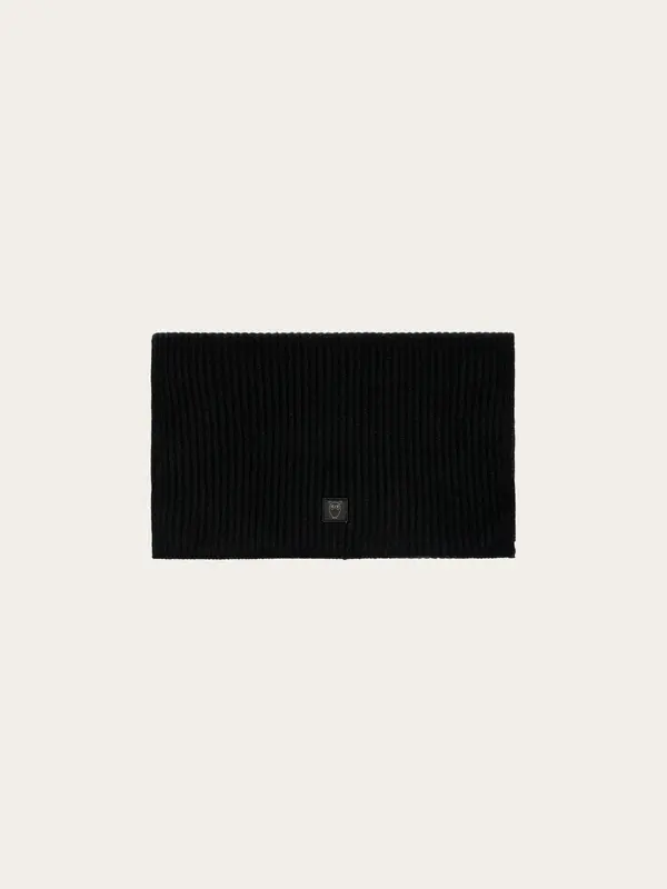 Merino badge scarf - Black Jet