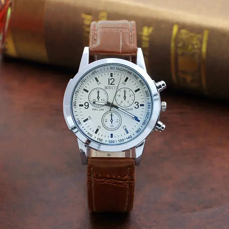 Montre à quartz élégante pour homme