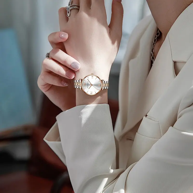 Montre élégante et sophistiquée avec mouvement à quartz