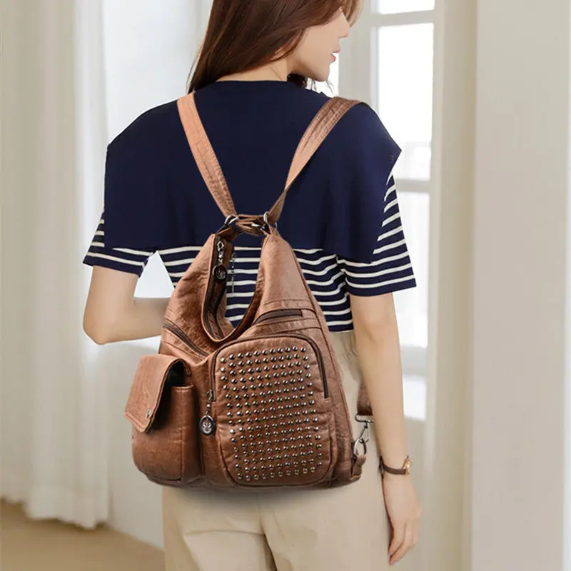 Orlina - Sac à dos clouté vintage marron