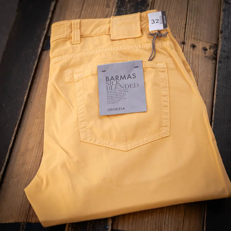 Pantalon HEAVY en coton soie stretch jaune