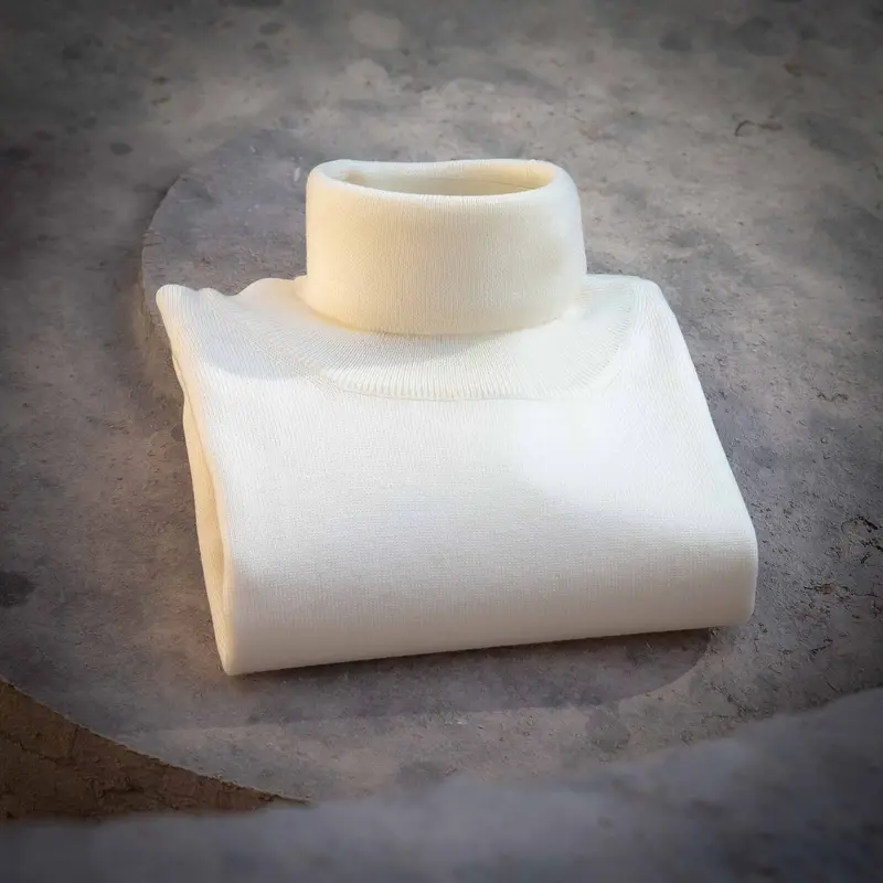 Pull col roulé laine mérinos blanc cassé