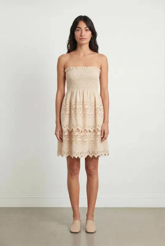 Robe Brodée Beige - Taille M/38