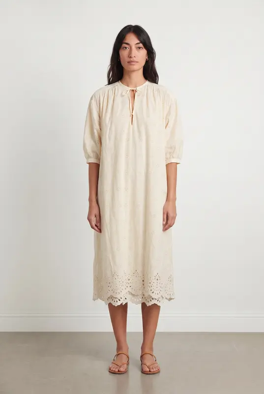 Robe Brodée Beige - Taille S/36