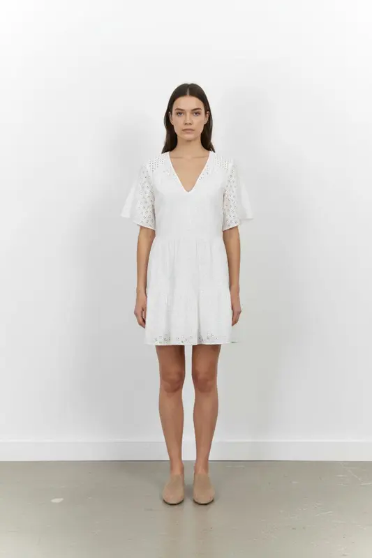 Robe Brodée Blanche - Taille L/40