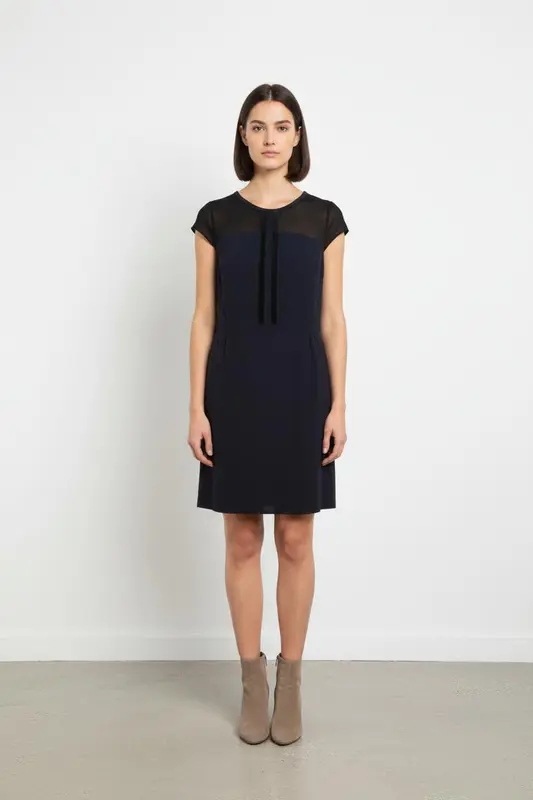 Robe Courte Bleu Marine - Taille L/40