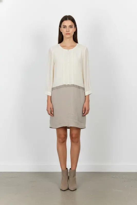 Robe Courte Écrue et Beige - Taille XL/42