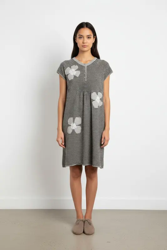 Robe Courte Grise et Blanche - Taille L/40