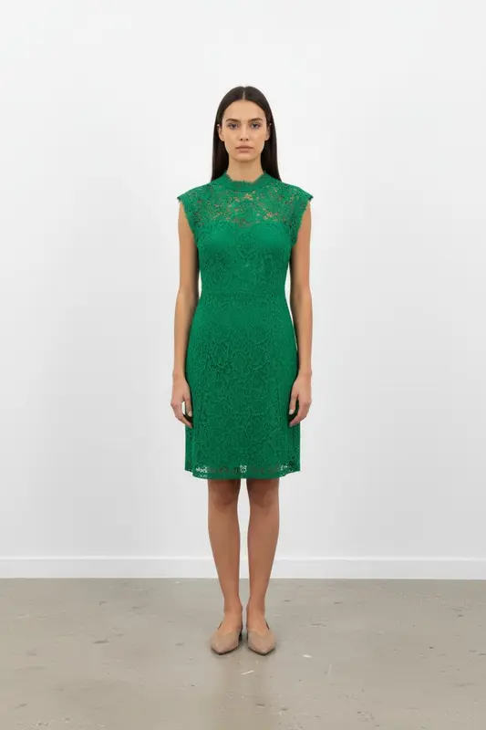 Robe en dentelle verte - Taille M/38