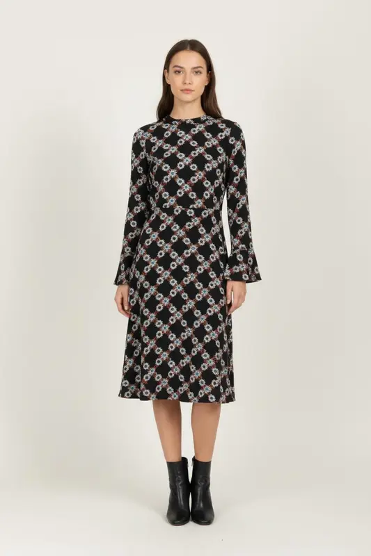 Robe Fleurie Noire - Taille M/38