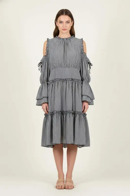 Robe Midi Rayée Noire et Blanche - Taille M/38