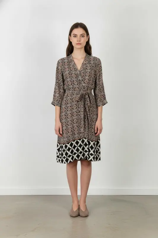 Robe Noire et Blanche - Taille XXL/44