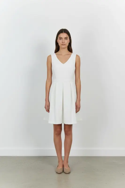 Robe Sans Manches Blanche - Taille M/38 - imparfaites