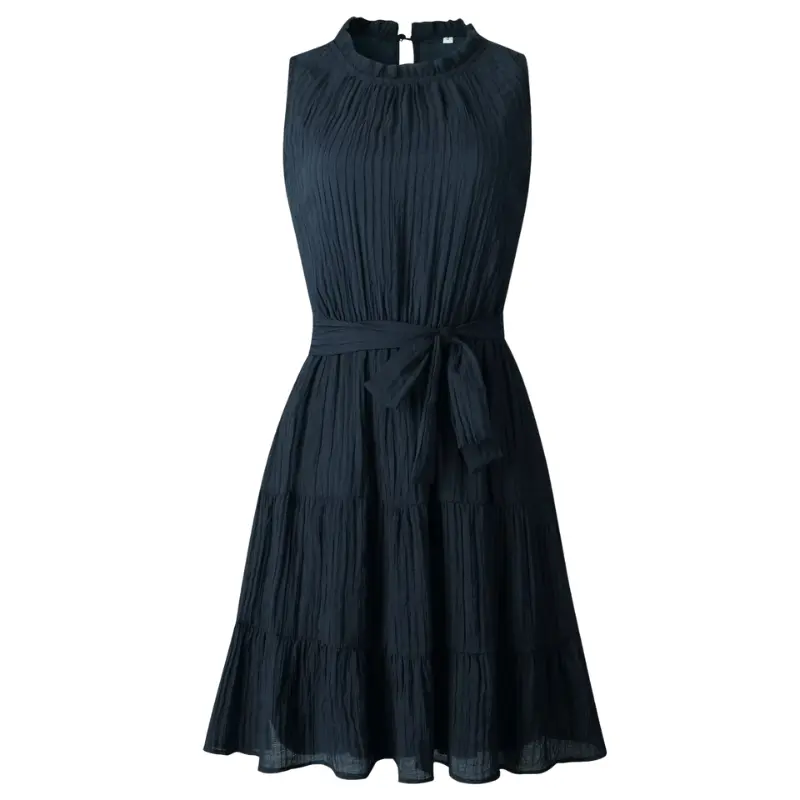 Robe sans manches col rond avec taille ceinturée