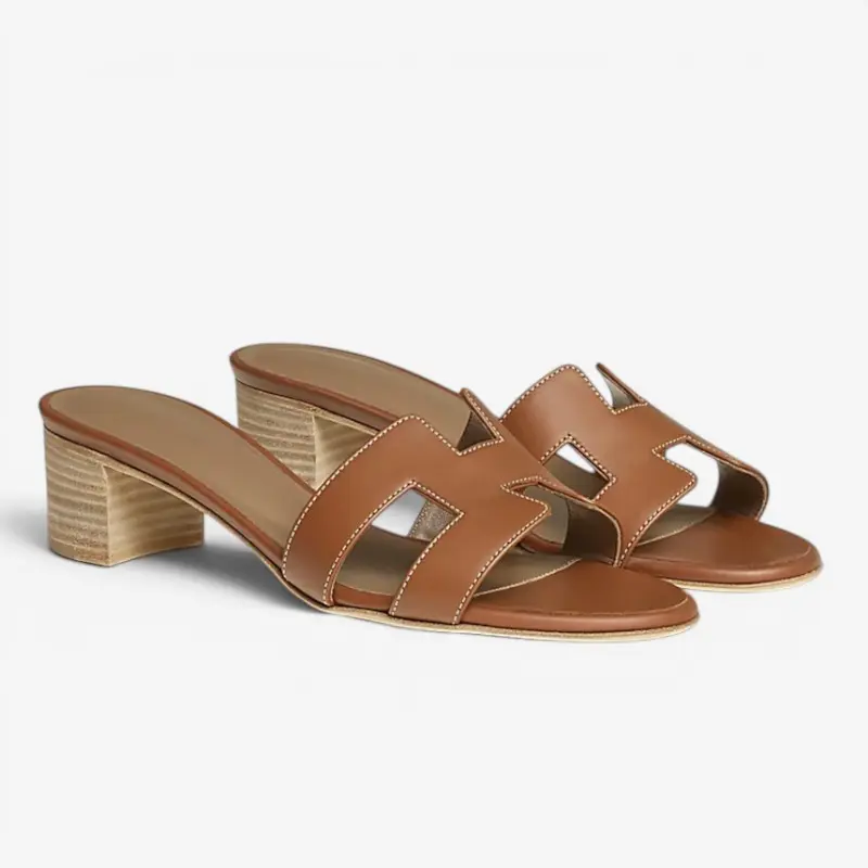 Sandales femme à enfiler avec talon carré